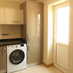 Vila Girassol With Sea View Porto De Mos וילה *